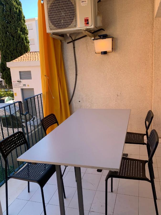 Costa Daurada Apartaments - Blau Mari Салоу Экстерьер фото